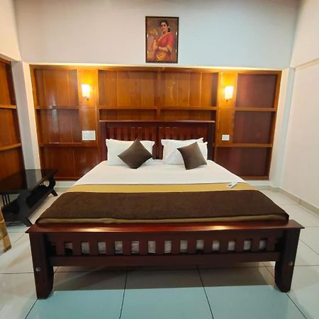Breeze Backwater Homes Kochi Esterno foto